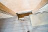 12.7.2020 - Raum OG2 - Detail des Fußbodens mit altem Schornsteindurchbruch